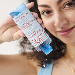 🆕 NWT First Aid Beauty OIL-MINIMIZING TONER WITH SALICYLIC ACID